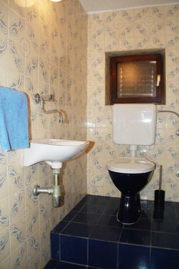 Studio Apartman Ziganto Ічичі Екстер'єр фото