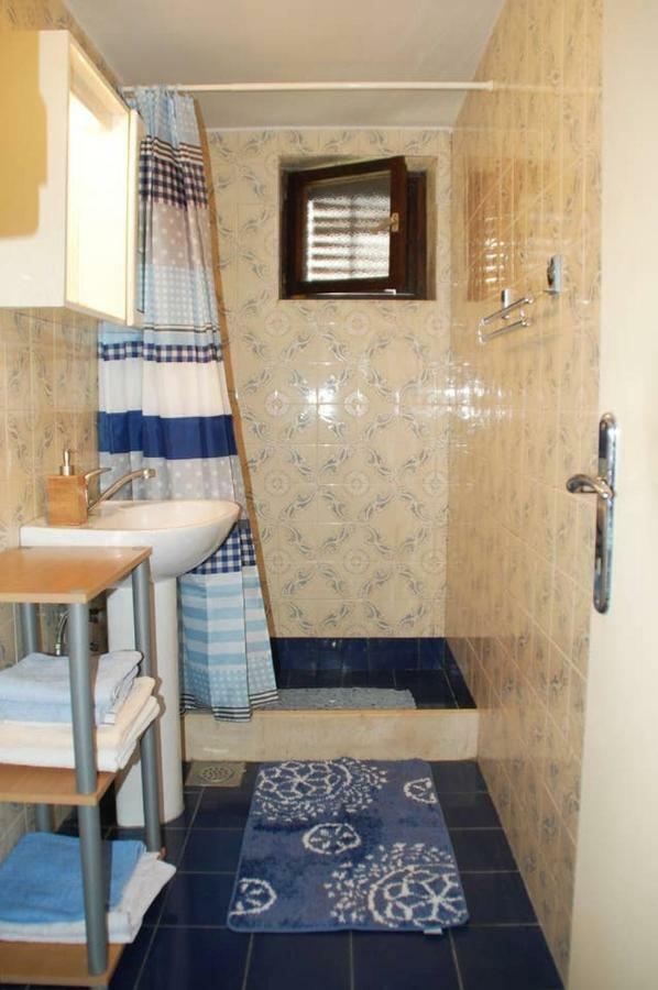 Studio Apartman Ziganto Ічичі Екстер'єр фото